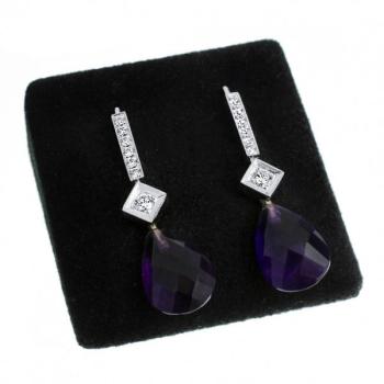 Earrings - gold, brilliant cut diamond - 1980 Earrings - gold, brilliant cut diamond - 1980